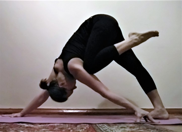 гармоничное развитие в йоге