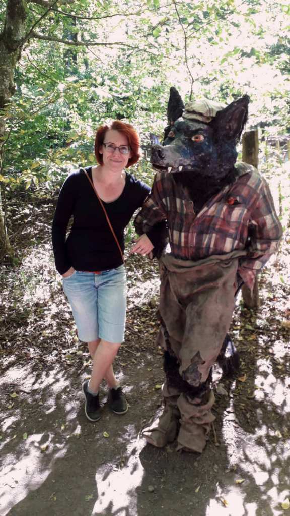 фото с волком-оборотнем